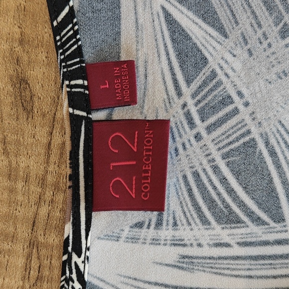 EUC Patterned Faux Wrap Dress - Picture 2 of 6